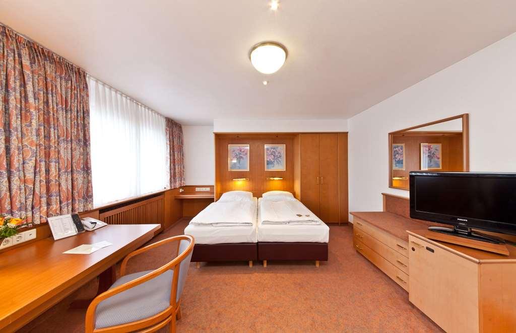 โนวุม โฮเต็ล บูลาวาร์ด สตุทการ์ท ซิตี้ Hotel สตุตการ์ต ห้อง รูปภาพ