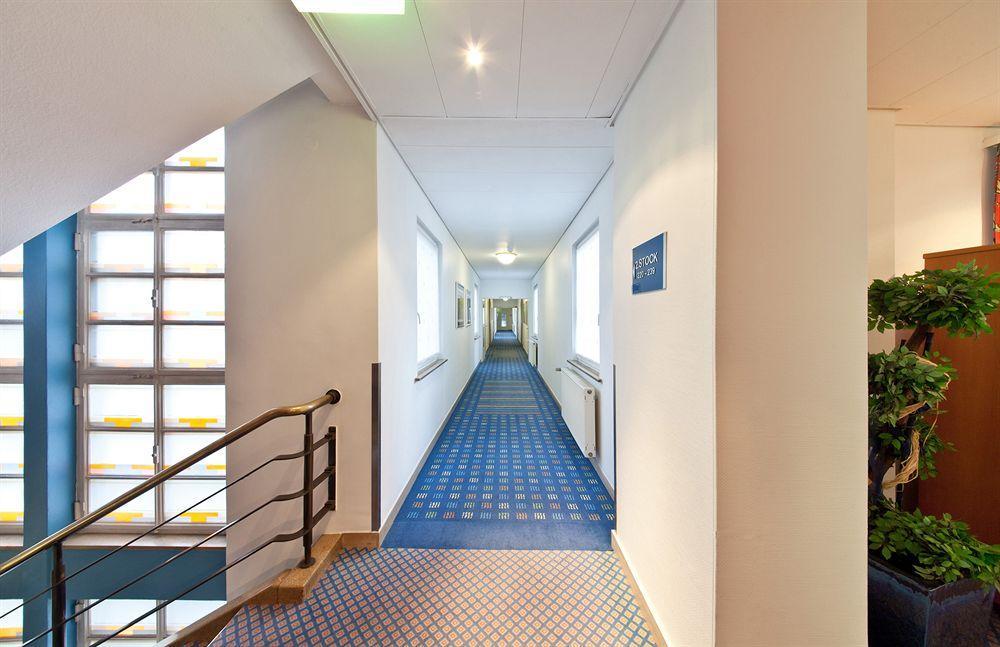 โนวุม โฮเต็ล บูลาวาร์ด สตุทการ์ท ซิตี้ Hotel สตุตการ์ต ภายนอก รูปภาพ